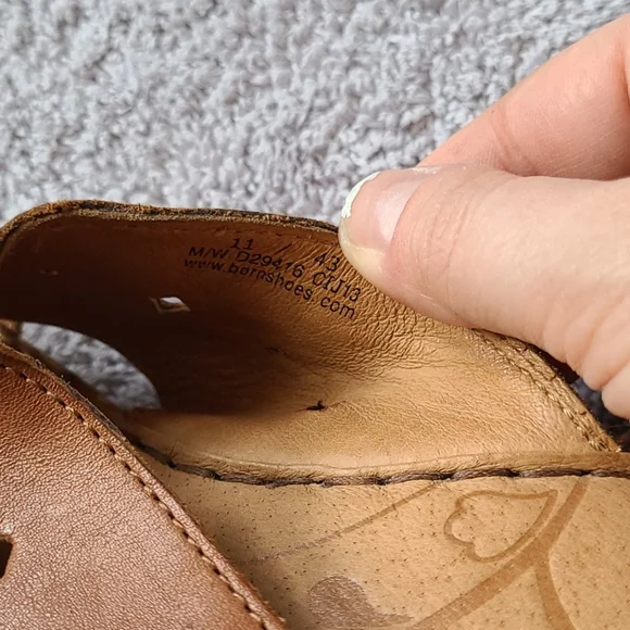 Born Brown Leather Canova Wedge Heels Sandals Womens 11 Perforated Shoes - Picture 6 of 9